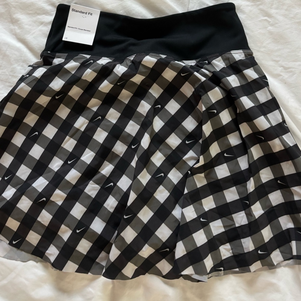 Nike Black and White Tennis Mini Skirt
